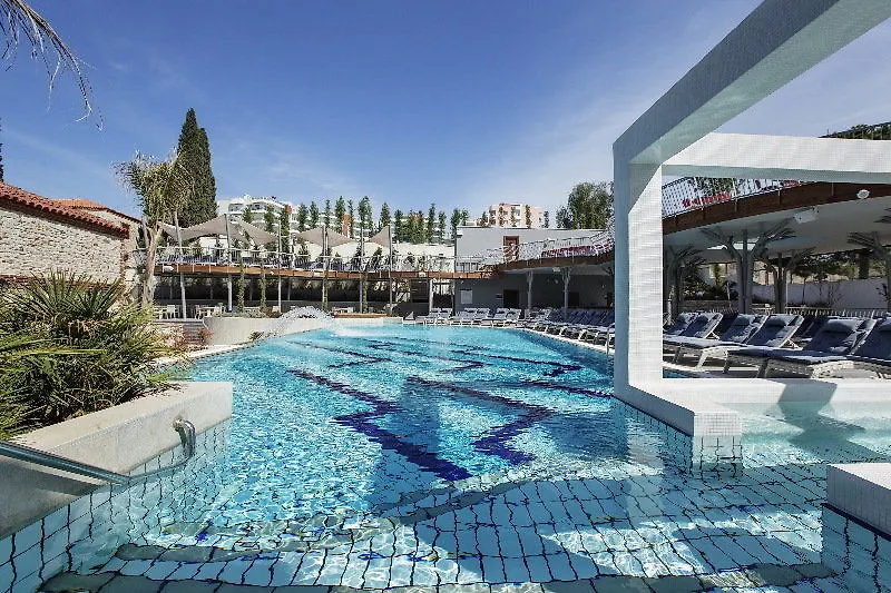 Doubletree By Hilton Kusadası Turquia