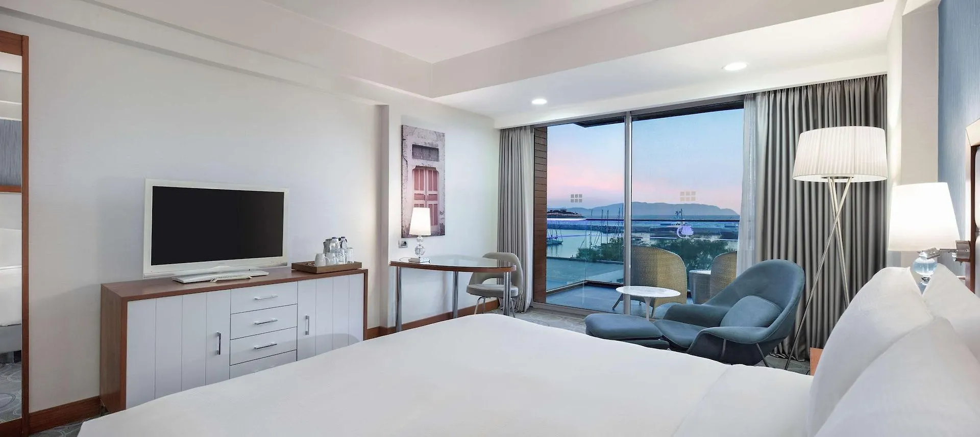 Doubletree by Hilton Kuşadası Hotel