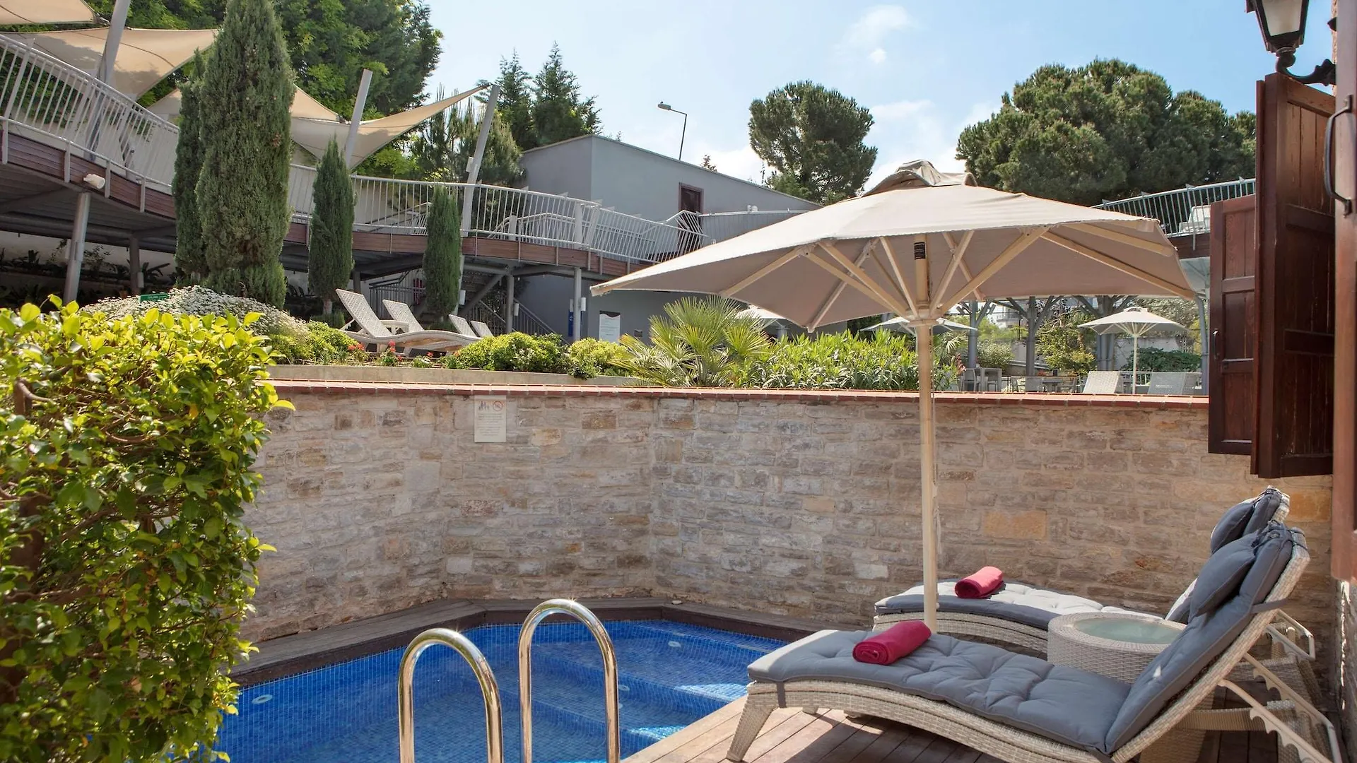 Doubletree by Hilton Kuşadası Hotel