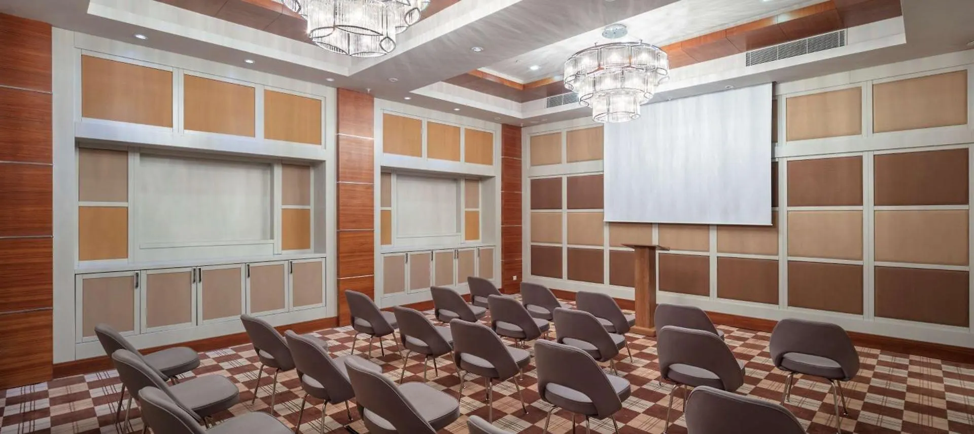 Doubletree by Hilton Kuşadası Hotel
